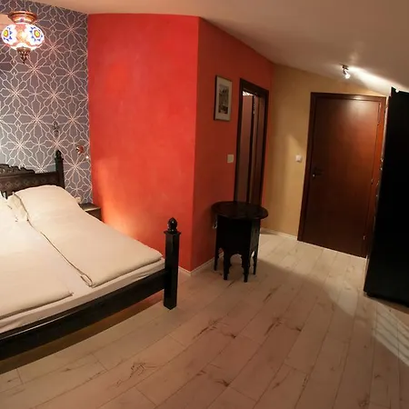 & Sulejman Bed & Breakfast
